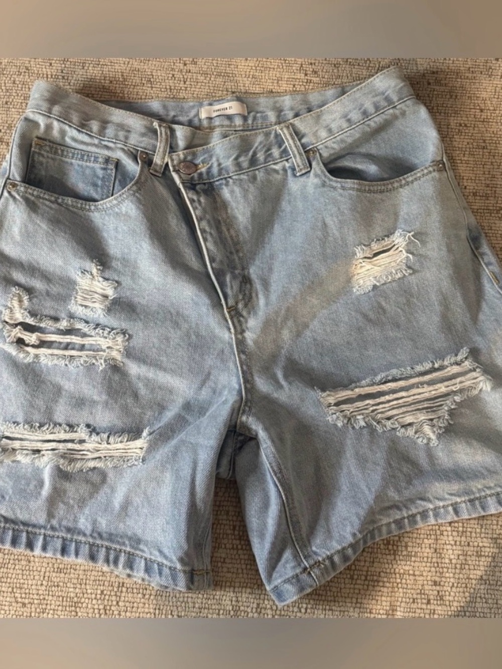 Forever 21 Asymmetrical Light Blue Distressed Denim Jean Shorts Size 28